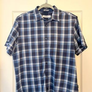Calvin Klein Blue Short Sleeve Button Down Shirt